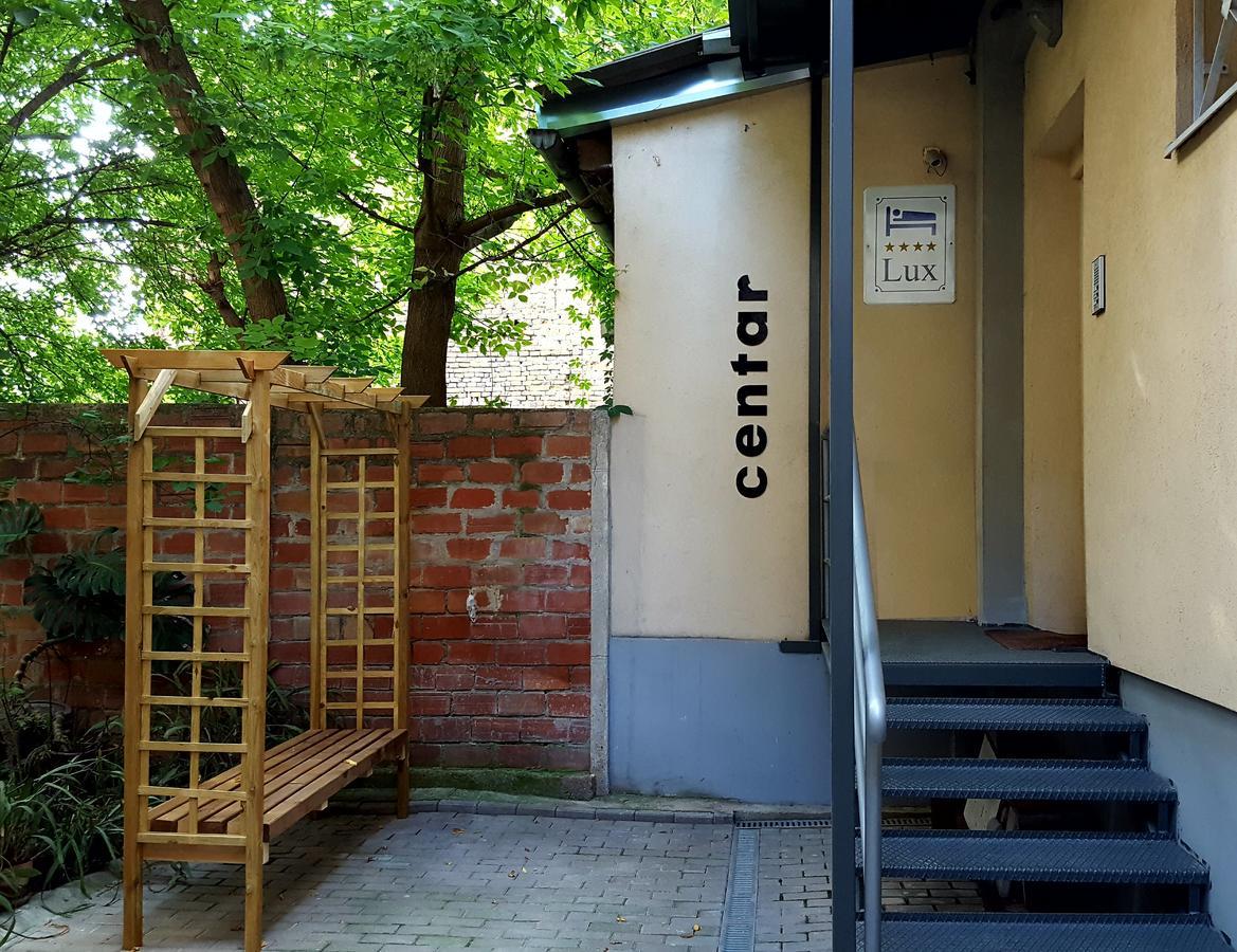 Centar Lux Vrsac Apartment Bagian luar foto
